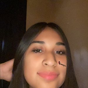 Meet your Posher, Abigail